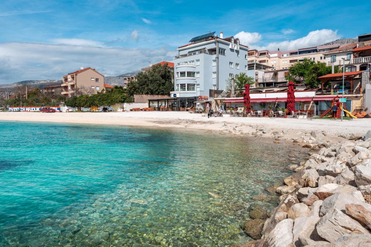 Apartment 2 Minutes On Foot Marija, Cozy Sea View Balcony Garage