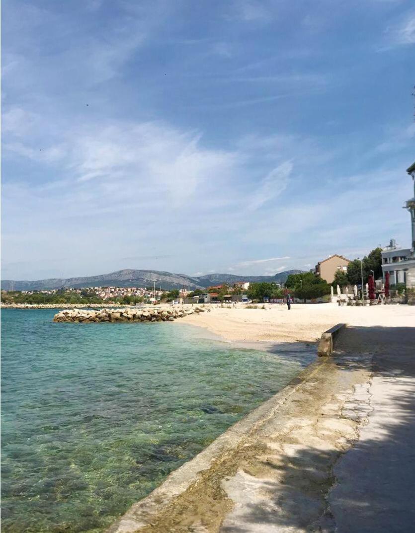 Apartment 2 Minutes On Foot Marija, Cozy Sea View Balcony Garage